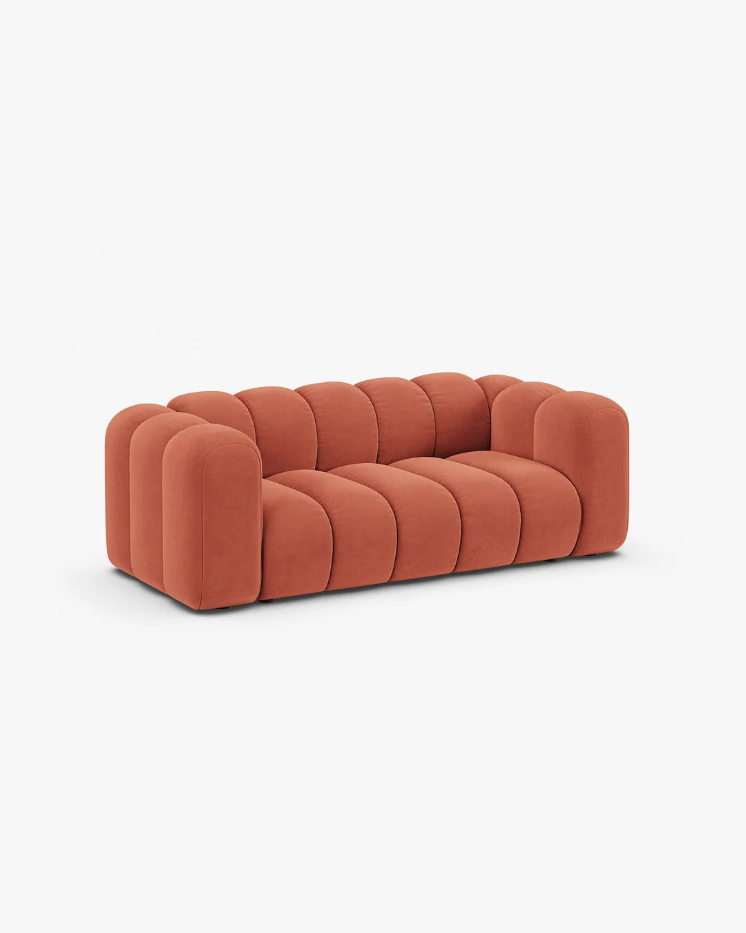 PolsterOase Sofa – Grandé Sofa 2-Sitzer in Samt, 200 cm Breite, Koralle – Seitenansicht