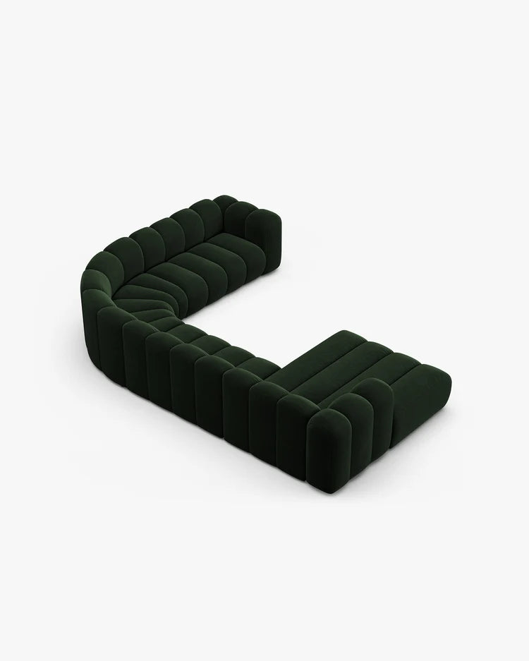 PolsterOase Sofa – Grandé Wohnlandschaft 6-Sitzer in Samt, 370 cm Breite, Flaschengrün, Rechts – Detailansicht