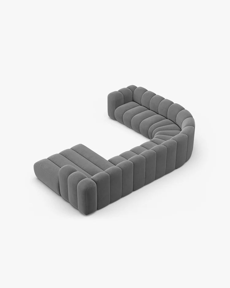 PolsterOase Sofa – Grandé Wohnlandschaft 6-Sitzer in Samt, 370 cm Breite, Hellgrau, Links – Detailansicht