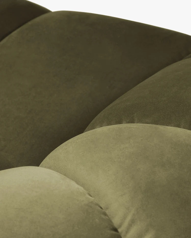 PolsterOase Sofa – Monto Sofa 2-Sitzer in Samt, 200 cm Breite, Grün – Detailansicht
