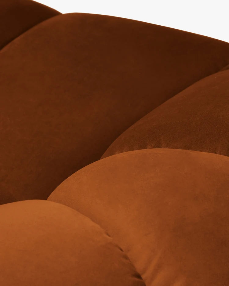 PolsterOase Sofa – Monto Sofa 2-Sitzer in Samt, 200 cm Breite, Terracotta – Detailansicht