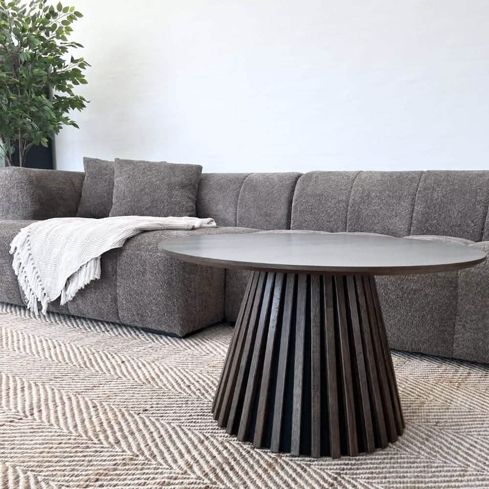 Bora Ecksofa (links) in Bouclé Grau, 304 cm Breite | PolsterOase