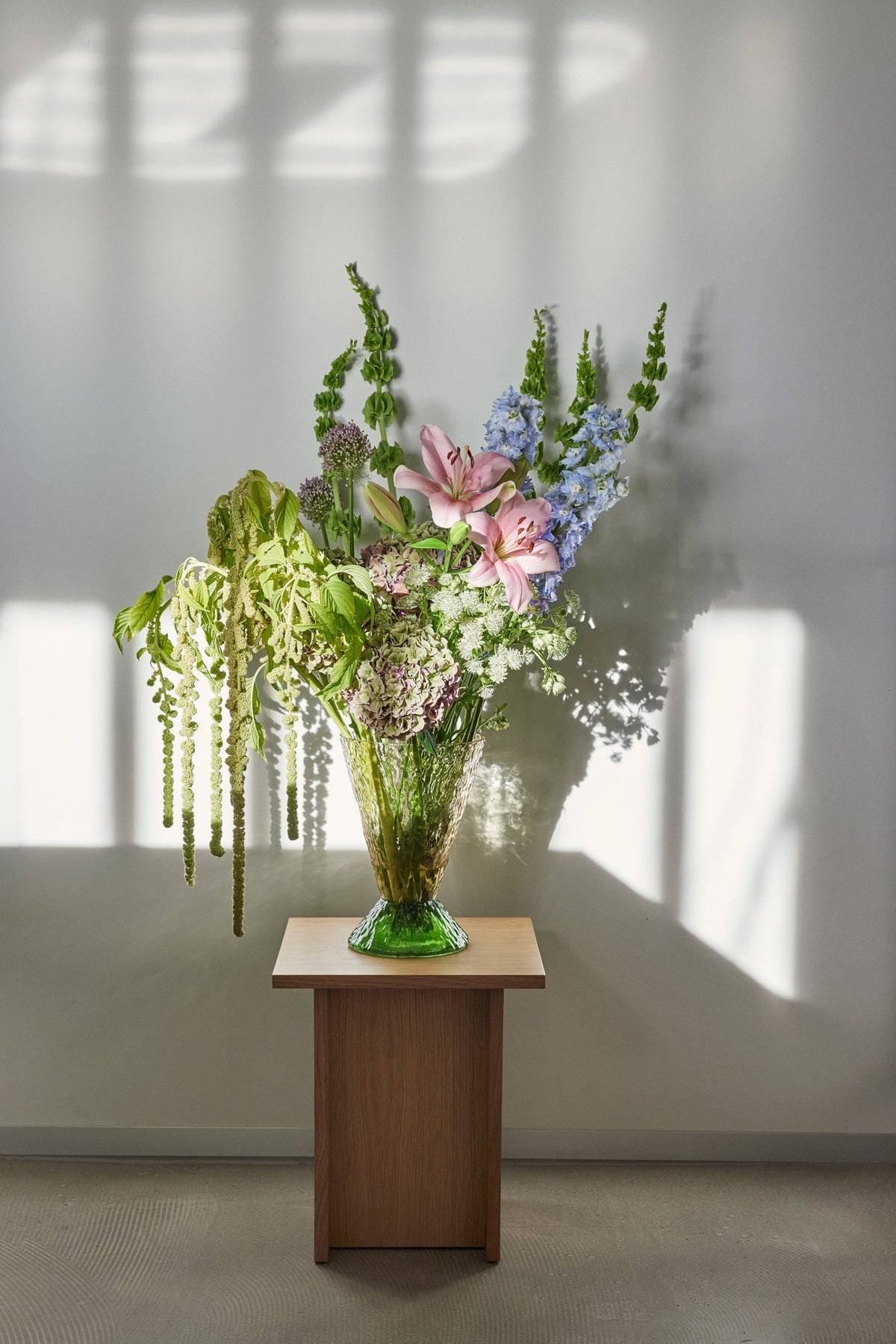 PolsterOase Möbel – Abyss Vase aus mundgeblasenem Glas – Ansicht 4