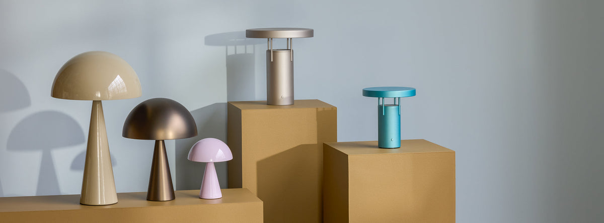 PolsterOase Möbel – BringMe Akku, Tischlampe, Metallic, Sand – Ansicht 8