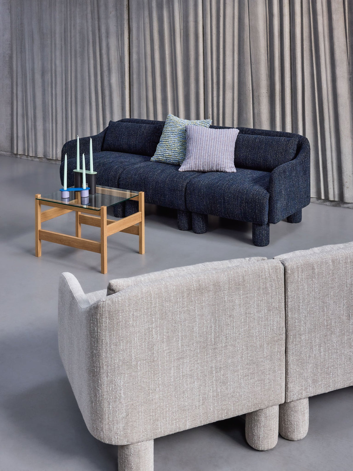 PolsterOase Möbel – Elegance Sofa dunkelblau – Ansicht 11