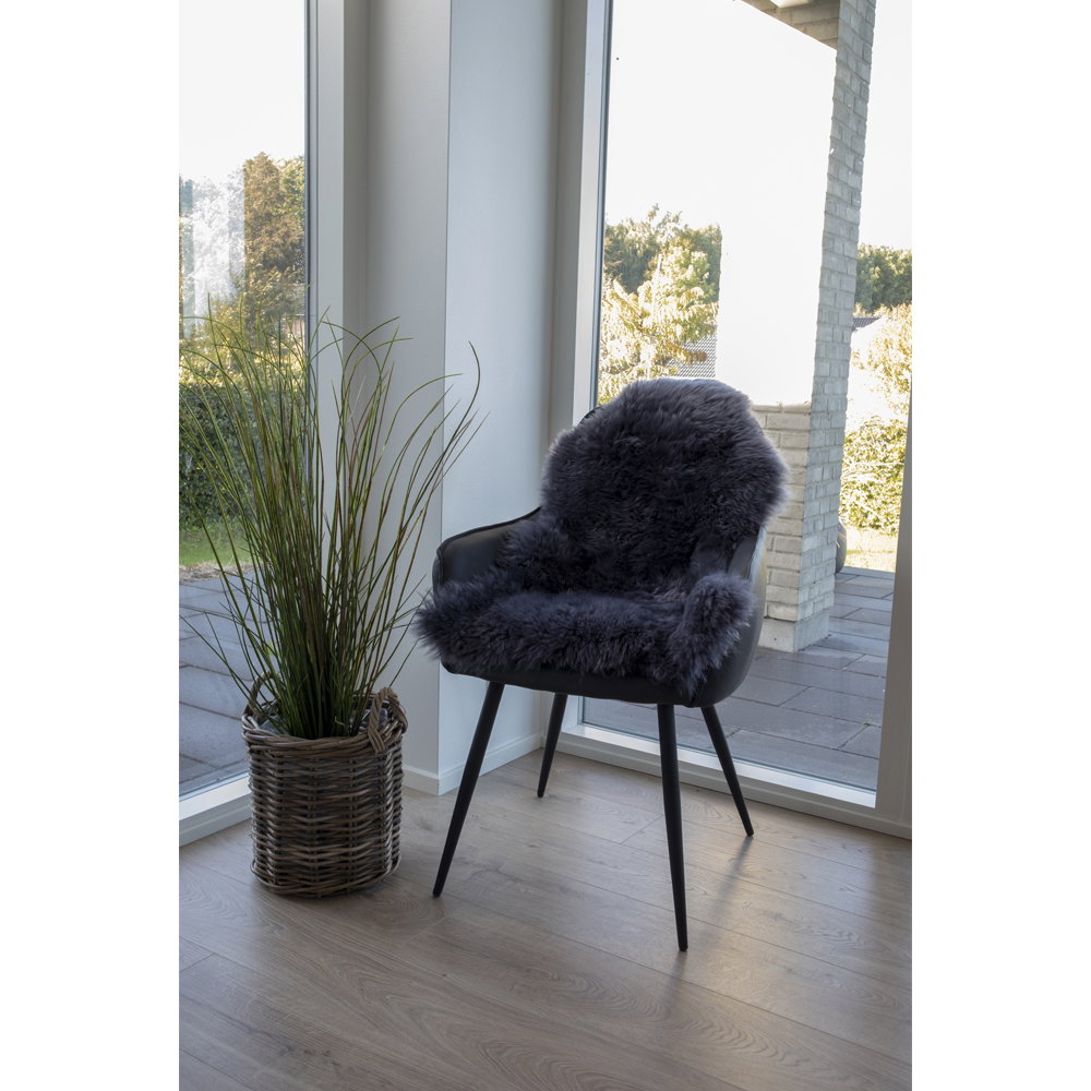 PolsterOase Möbel – Echtes Lammfell, Grau, 50 × 85 cm – Ansicht 2